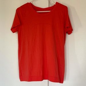 Lululemon Swiftly Tech T-shirt